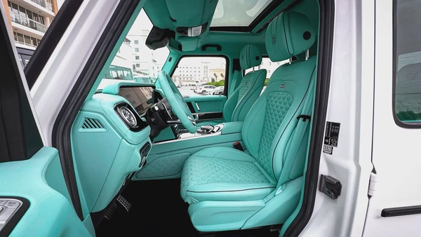 2021 | Mercedes Benz G63 AMG Brabus KIT | 2 Keys | Warranty