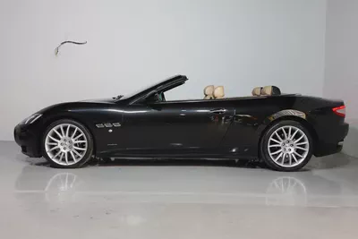 Maserati GranCabrio Sport 2015 | GCC Specs | Low Mileage 20000KM-PRISTINE CONDITION-6
