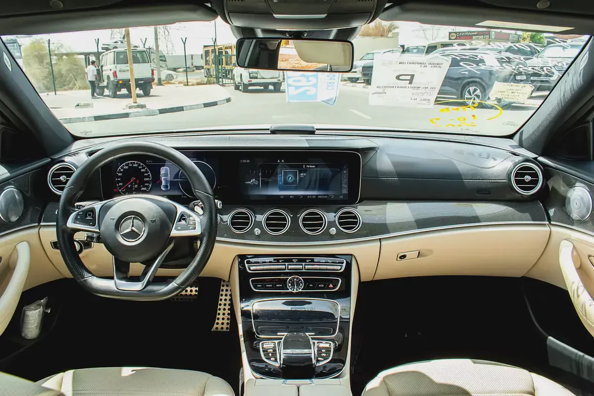 2017 - BENZ E43 - IMMACULATE CONDITION - ONLY 58,000 KM-10-10