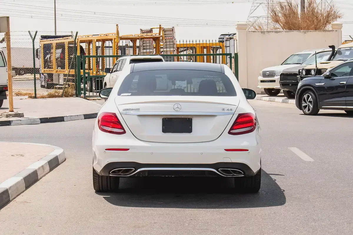 2017 - BENZ E43 - IMMACULATE CONDITION - ONLY 58,000 KM-6-6