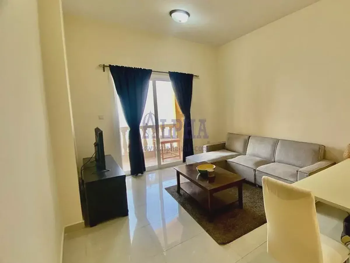 Seaview 1 Bedroom |furnished| For sale
