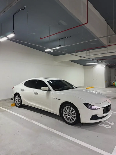 Maserati Ghibli S 2014 | GCC Specs | Pristine Condition-2