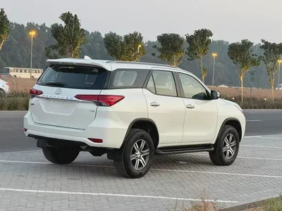 Toyota Fortuner GXR 2017 GCC Specs-9