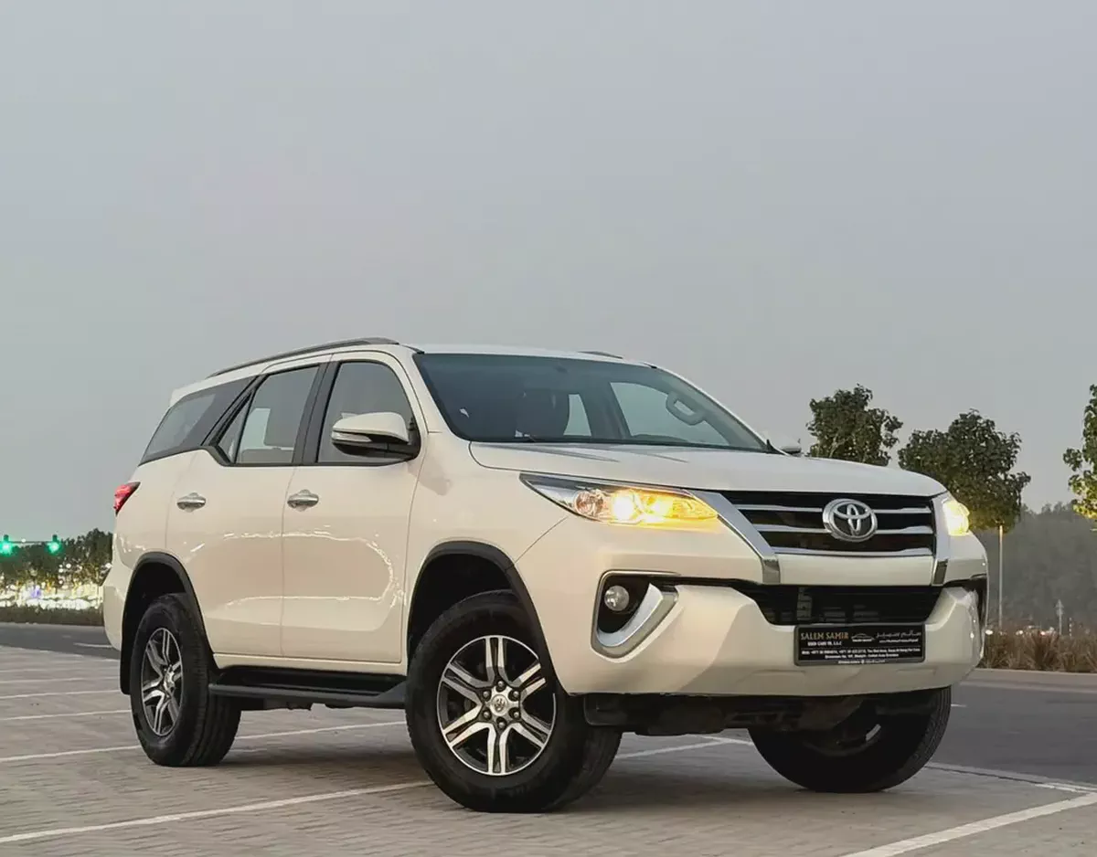 Toyota Fortuner GXR 2017 GCC Specs-1-1