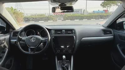 Volkswagen Jetta 2017 SE GCC Specs , excellent condition-7