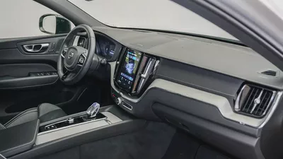2024  Volvo XC60 B5 Ultimate Dark | GCC Specs | Volvo Active Warranty January 2028-5