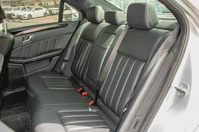 2013 - BENZ E400 HYBRID - JAPANESE SPECS - ONLY 67,000 KM-16