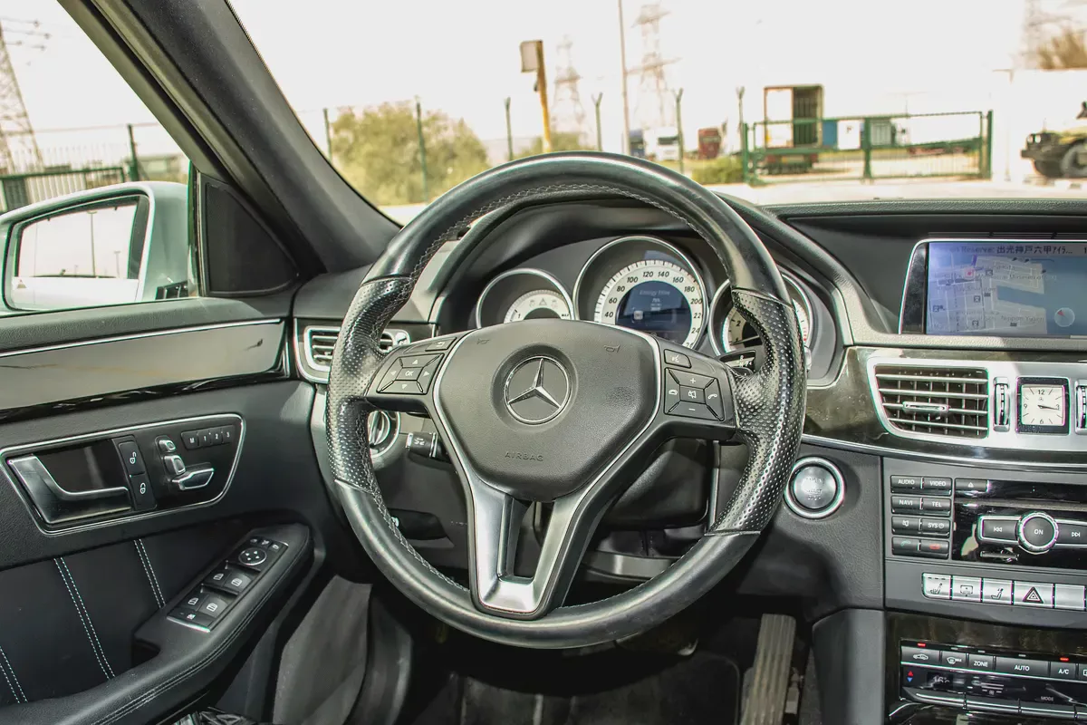 2013 - BENZ E400 HYBRID - JAPANESE SPECS - ONLY 67,000 KM-12-12