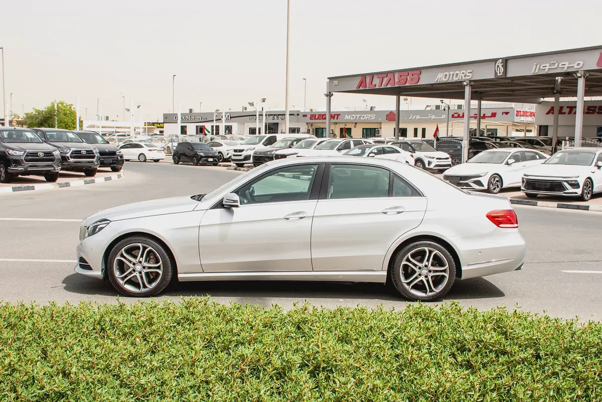 2013 - BENZ E400 HYBRID - JAPANESE SPECS - ONLY 67,000 KM-4-4