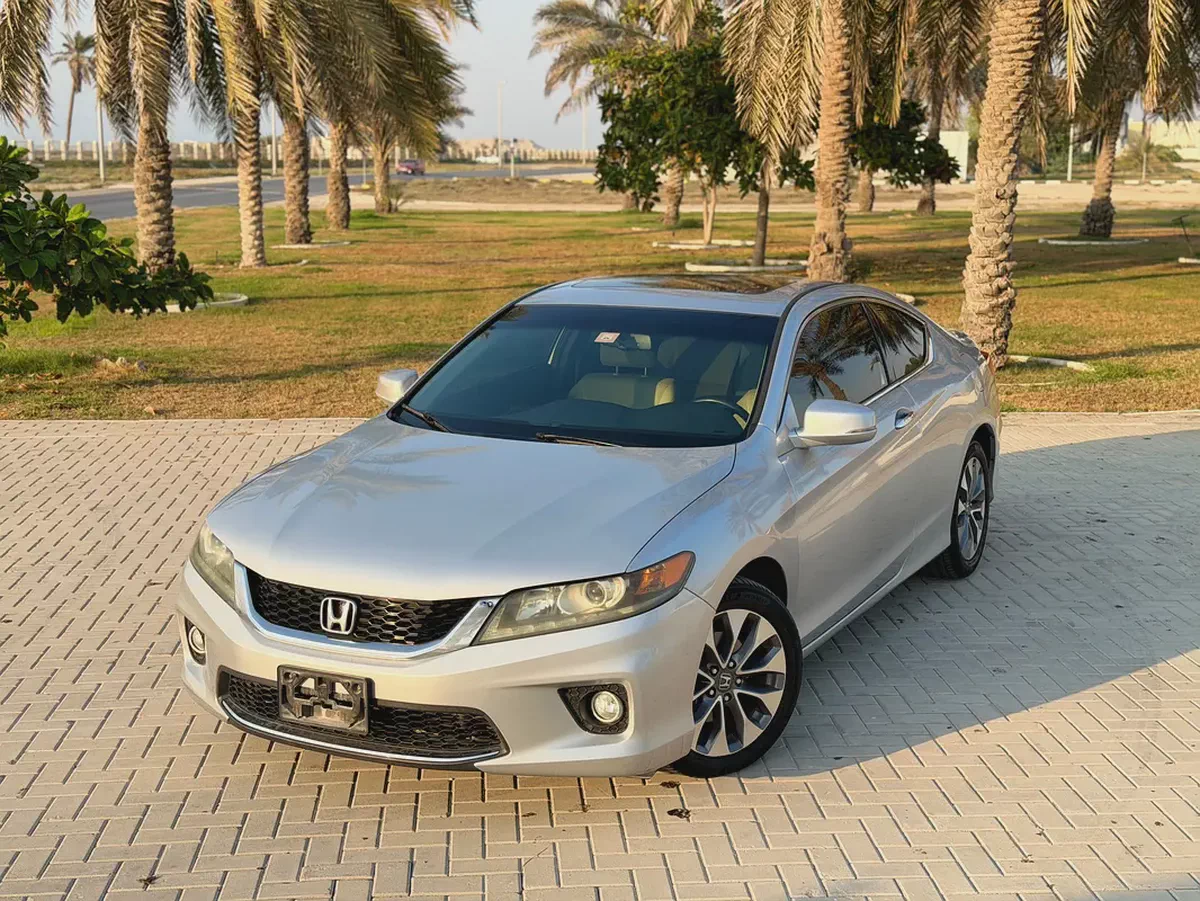 Honda Accord Sport Coupe 2015 GCC Full Option Top With Full Service History & 2 Orignal Keys-2-2