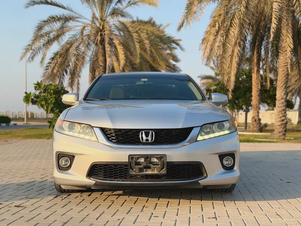 Honda Accord Sport Coupe 2015 GCC Full Option Top With Full Service History & 2 Orignal Keys-5-5