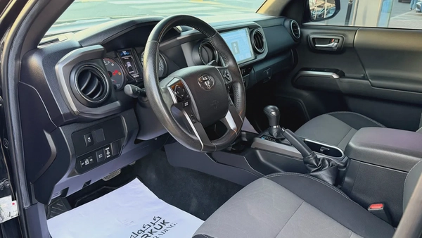 Toyota Tacoma TRD Sport