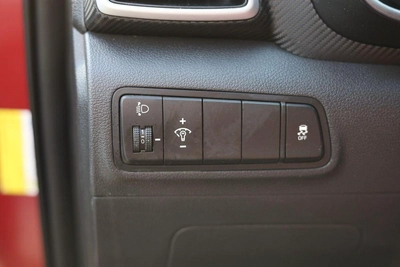 Used Hyundai Tucson 2.0L Mid (FWD) 2019-7