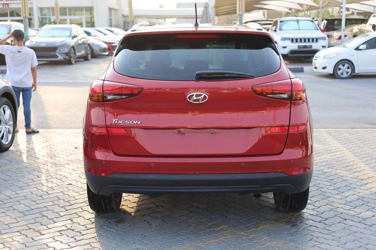 Used Hyundai Tucson 2.0L Mid (FWD) 2019-8-8
