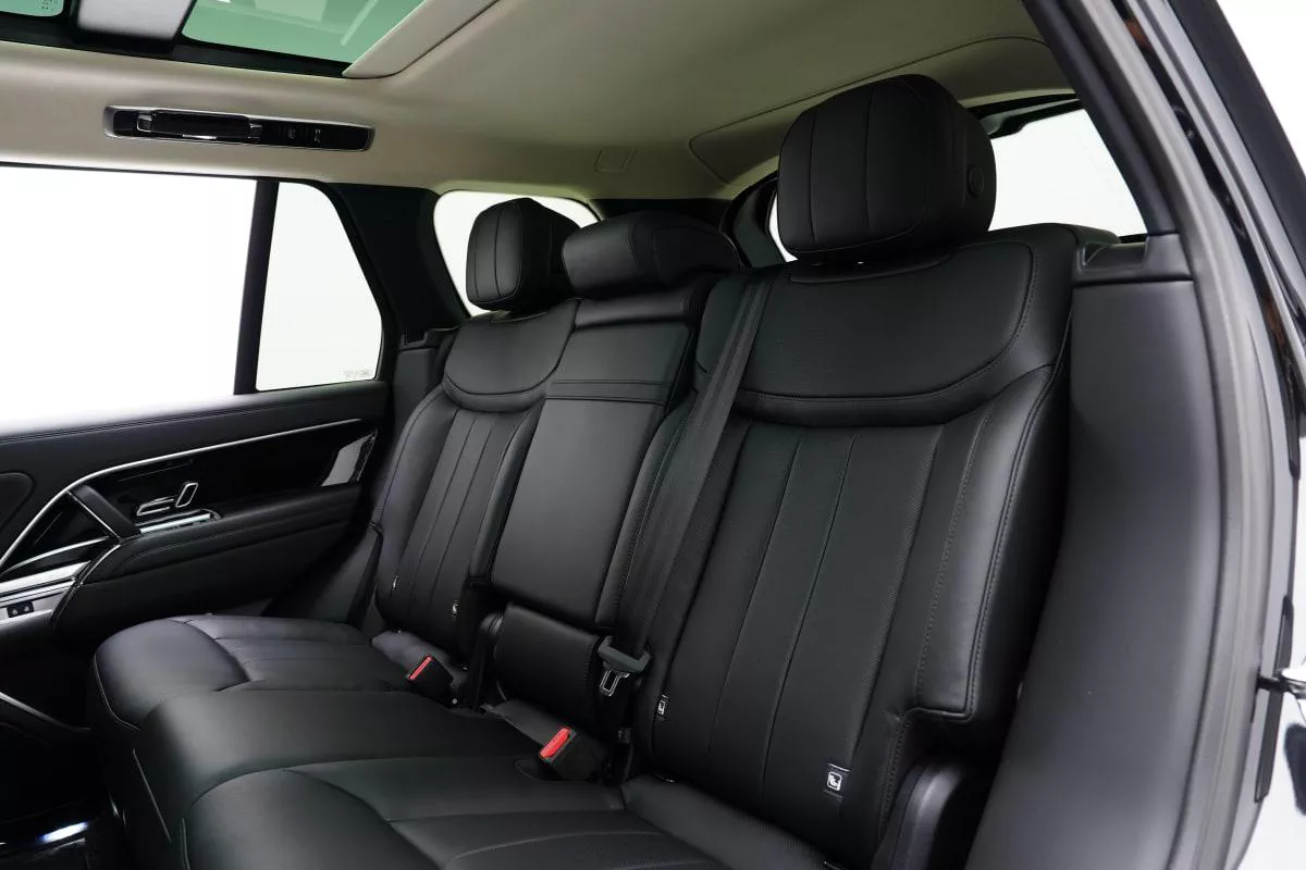 Land Rover Range Rover Vogue HSE P530-1-1