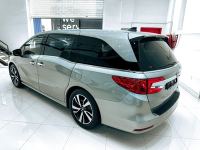 2019 Honda Odyssey Touring 3.5L V6 // EMI starting from 1,650 AED-2