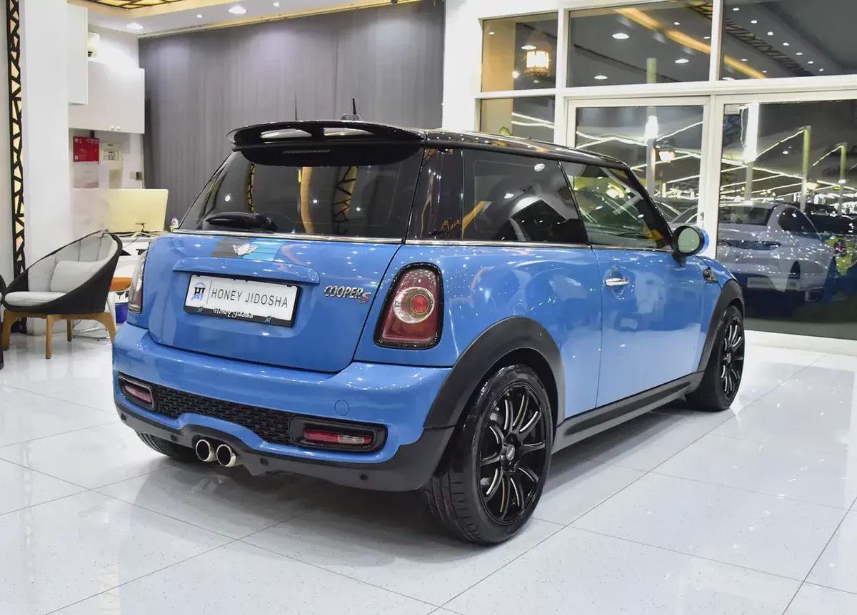 EXCELLENT DEAL for our Mini Cooper S ( 2013 Model ) in Blue Color GCC Specs-5-5