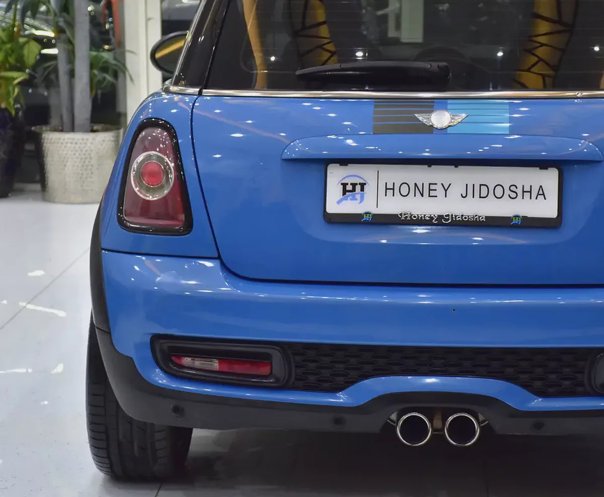 EXCELLENT DEAL for our Mini Cooper S ( 2013 Model ) in Blue Color GCC Specs-7-7
