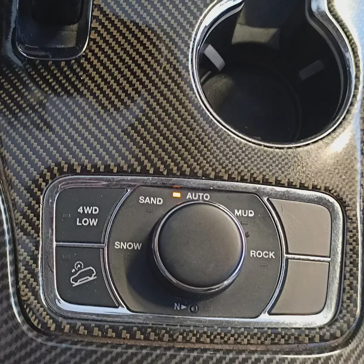 Jeep Grand Cherokee 2014-10-10