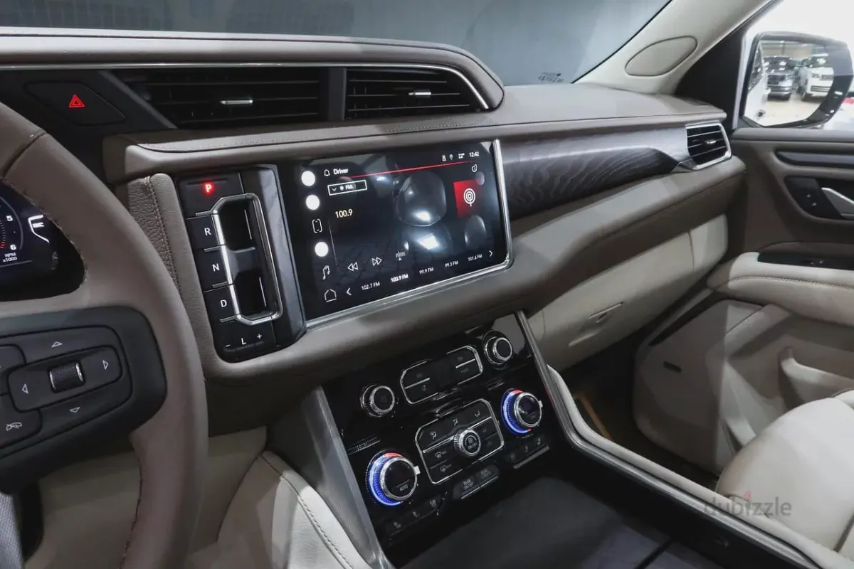 2023 ll Gmc Yukon Denali ll 6.2 L ll V8 ll Gcc ll 0km-9-9