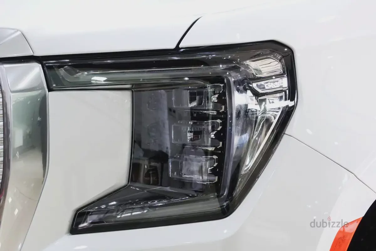 2023 ll Gmc Yukon Denali ll 6.2 L ll V8 ll Gcc ll 0km-7-7