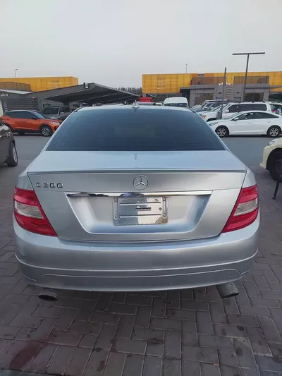 Mercedes-Benz C-Class C300 2011 | Japanese Specs | Pristine Condition-6