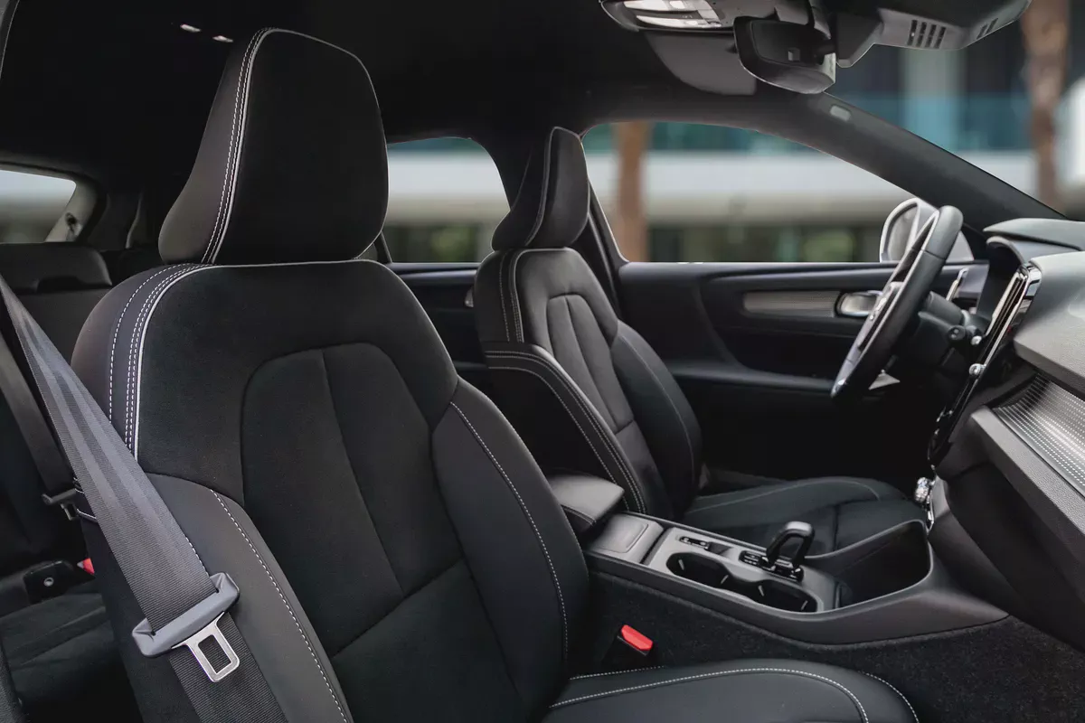 2,155 P.M |  XC40 Core | 0% Downpayment | VOLVO WARRANTY!-10-10