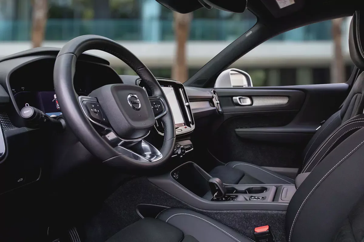 2,155 P.M |  XC40 Core | 0% Downpayment | VOLVO WARRANTY!-8-8