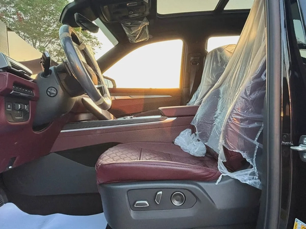 2025 Cadillac Escalade Sport Platinum | GCC Specs | Brand New Luxury SUV