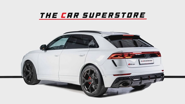 AUDI RSQ8 Performance-Super SUV-Exclusive Order-Carbon Ceramic Brakes-23 Inch Satin Grey Rims