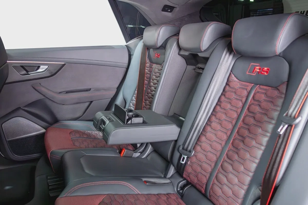 AUDI RSQ8 Performance-Super SUV-Exclusive Order-Carbon Ceramic Brakes-23 Inch Satin Grey Rims