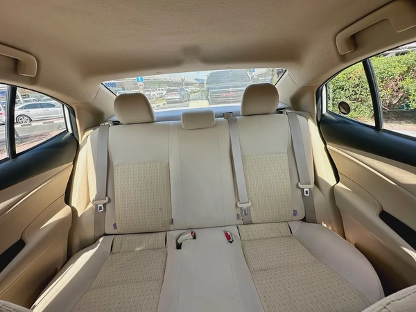 560/- AED EMI TOYOTA YARIS 1.5L SE FWD || WELL MAINTAINED