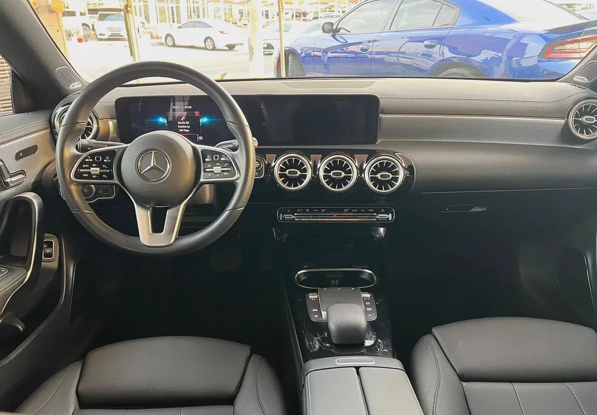 MERCEDES CLA250 2021-6-6