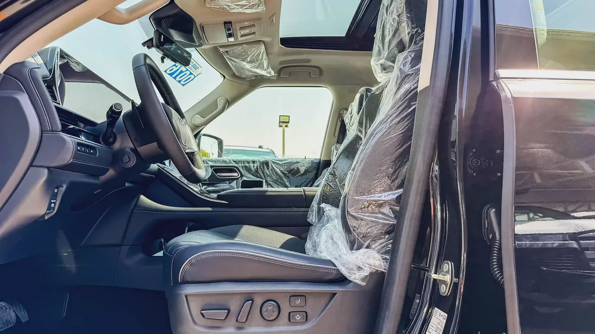 Infiniti QX80 Sensory 2026 GCC 3.5L Twin Turbo 6 Cylinders Brand New For Export-9-9