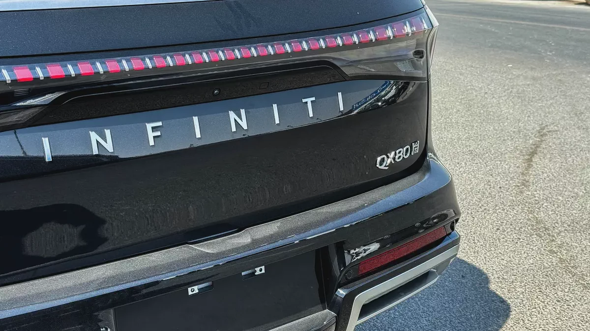 Infiniti QX80 Sensory 2026 GCC 3.5L Twin Turbo 6 Cylinders Brand New For Export-3-3