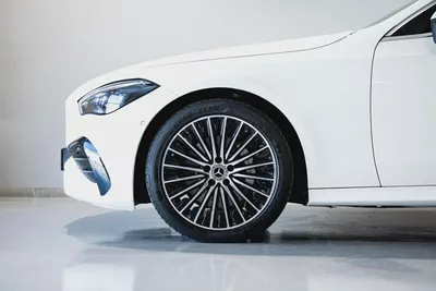 MERCEDES CLE 200/ 1,700km Only!! / 3,100 Monthly-7