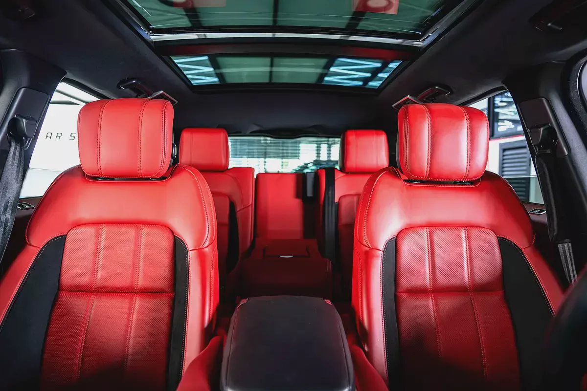 Range Rover Sport HSE Dynamic-GCC-Land Rover Full Service History-37,000Km ONLY-Immaculate Condition-15-15