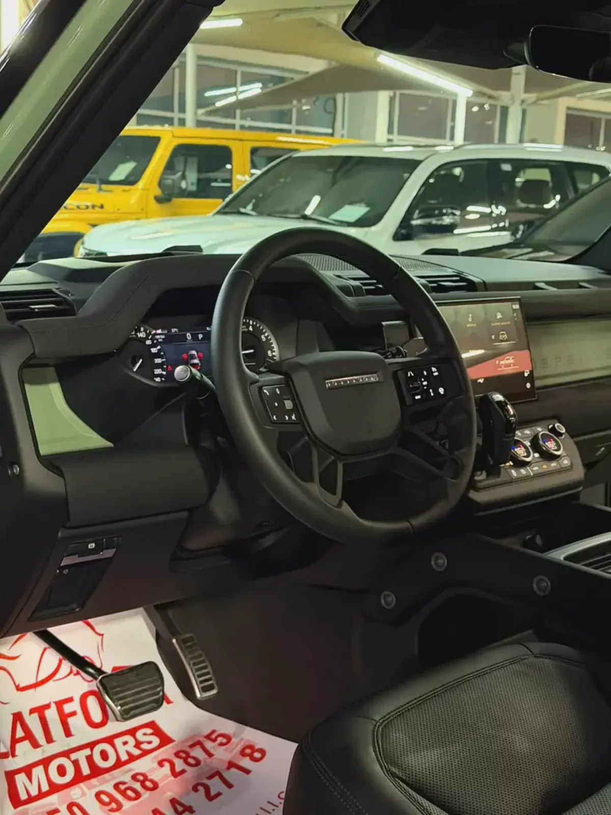 Land Rover Defender 2023  | 110 HSE P400 GCC Specs-10-10