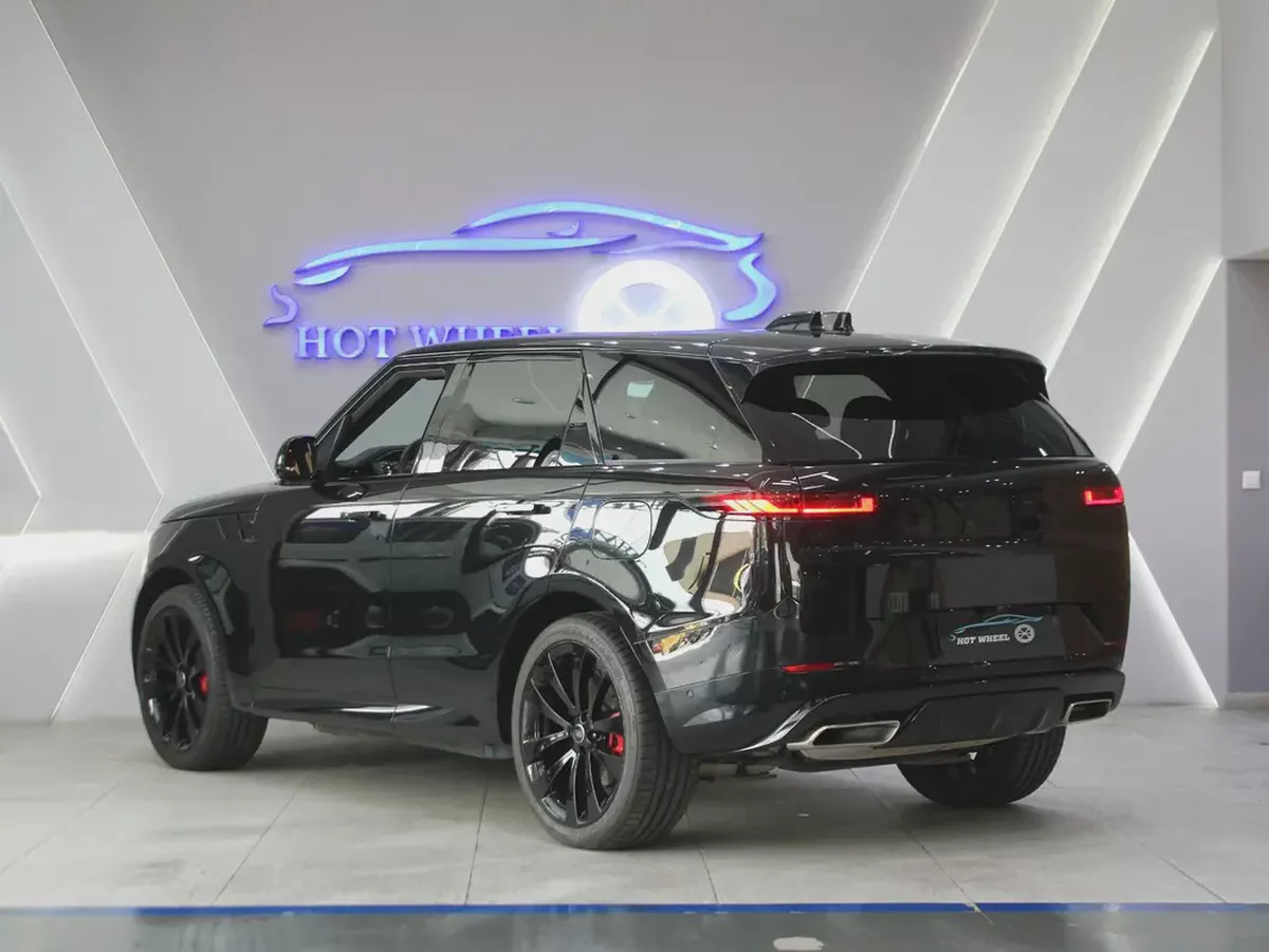 2025 Land Rover Range Rover Sport P510e First Edition for 399,000.00 AED-3-3