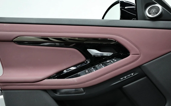 Evoque | 2,850 monthly | 2 Years Warranty | Free Insurance and Registration