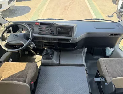 Toyota Coaster 4.2L V6 DIESEL || 23 STR M/T | AUTO FOLDING DOOR | REAR SEATS BELT (CODE # COD42A)-10