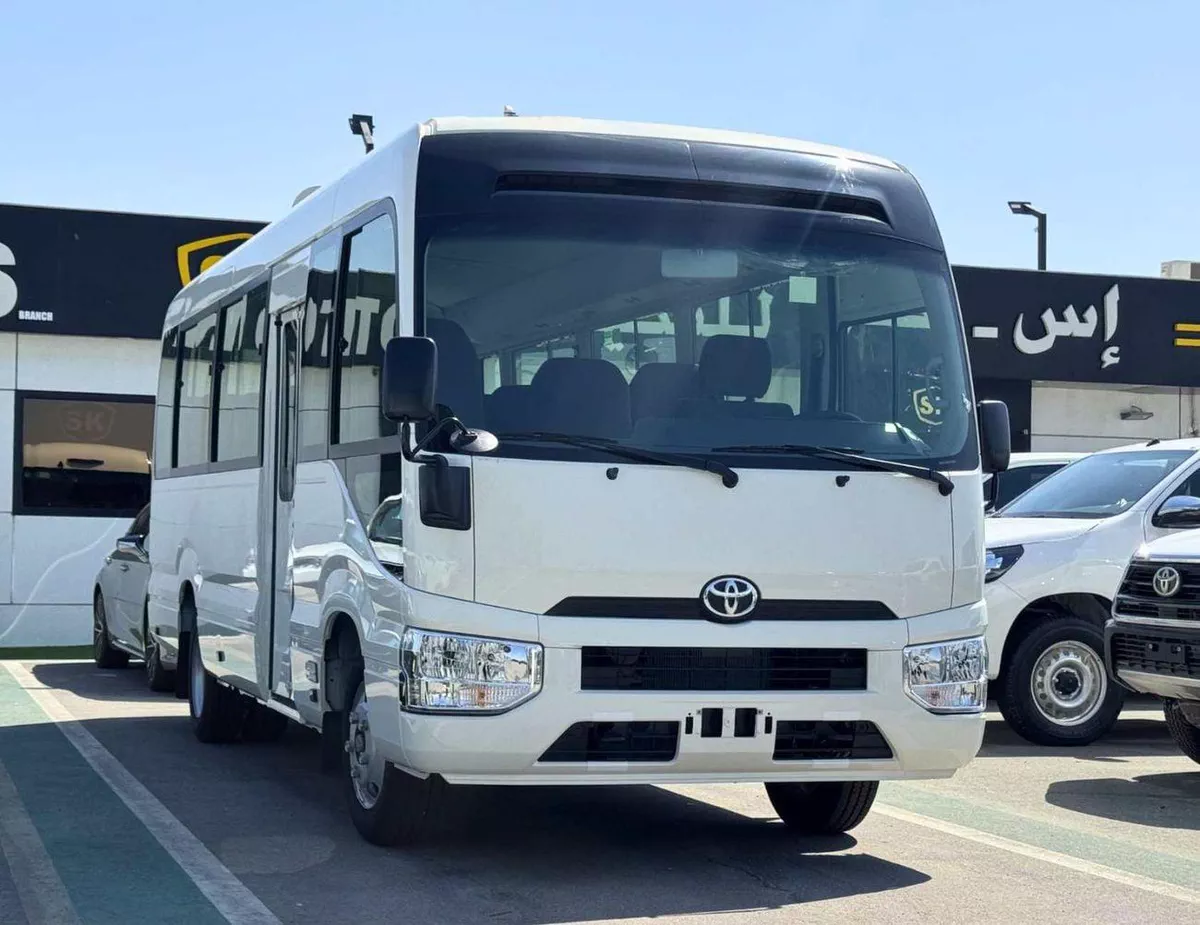 Toyota Coaster 4.2L V6 DIESEL || 23 STR M/T | AUTO FOLDING DOOR | REAR SEATS BELT (CODE # COD42A)-2-0