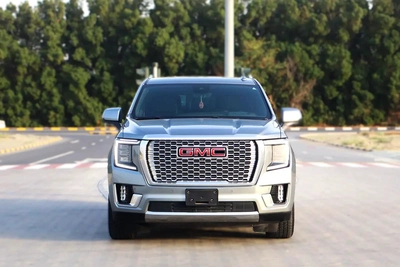 GMC Yukon Denali 2023 – Full Option – GCC Specs – Original Paint-5