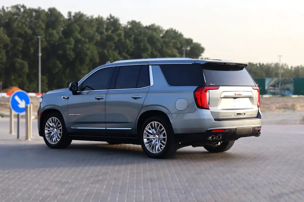 GMC Yukon Denali 2023 – Full Option – GCC Specs – Original Paint-14-14