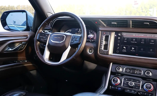 GMC Yukon Denali 2023 – Full Option – GCC Specs – Original Paint