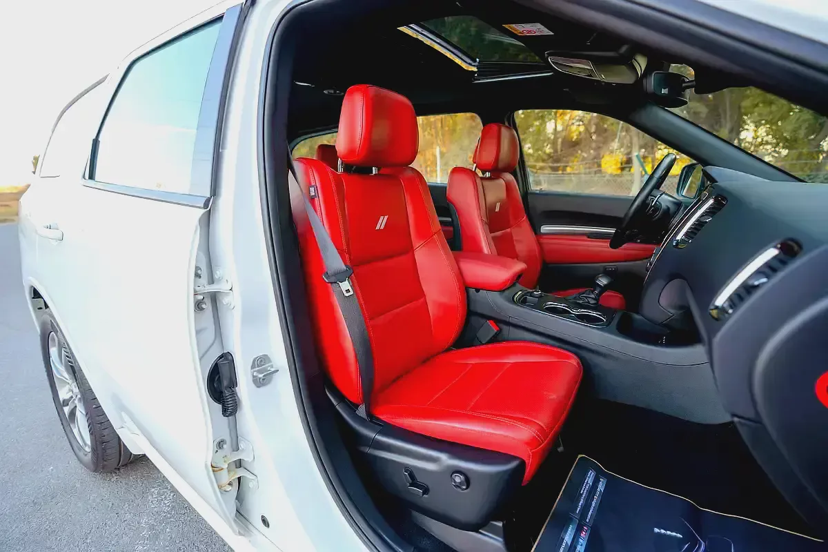 AED 1,526/Month | R/T 5.7L HEMI V8 | Free Wrranty | GCC Specs | REF#M63221-10-10