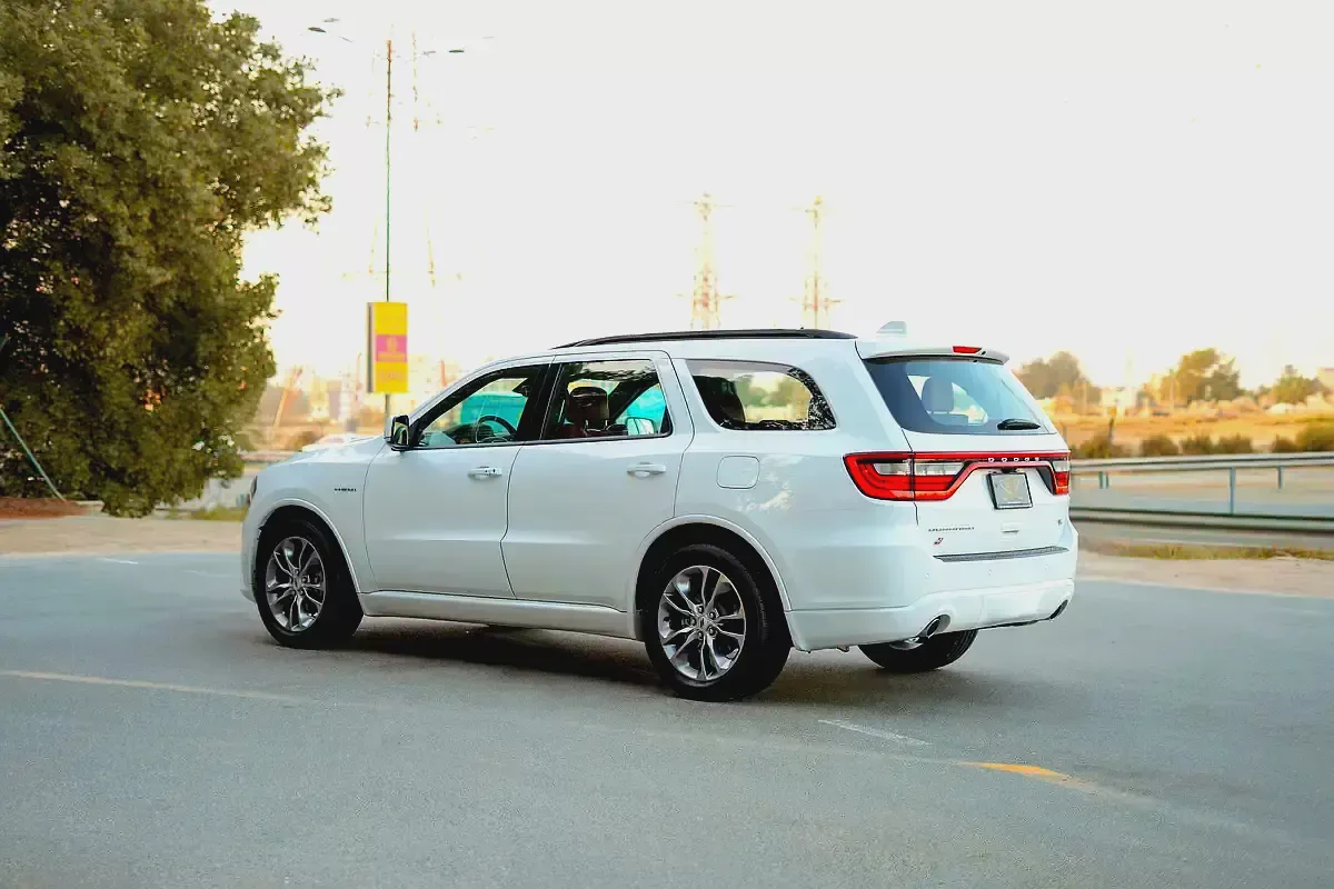 AED 1,526/Month | R/T 5.7L HEMI V8 | Free Wrranty | GCC Specs | REF#M63221-4-4
