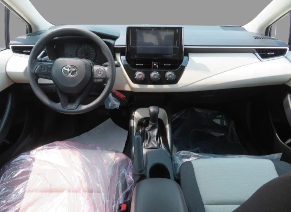 New 2025 Toyota Corolla-4-4