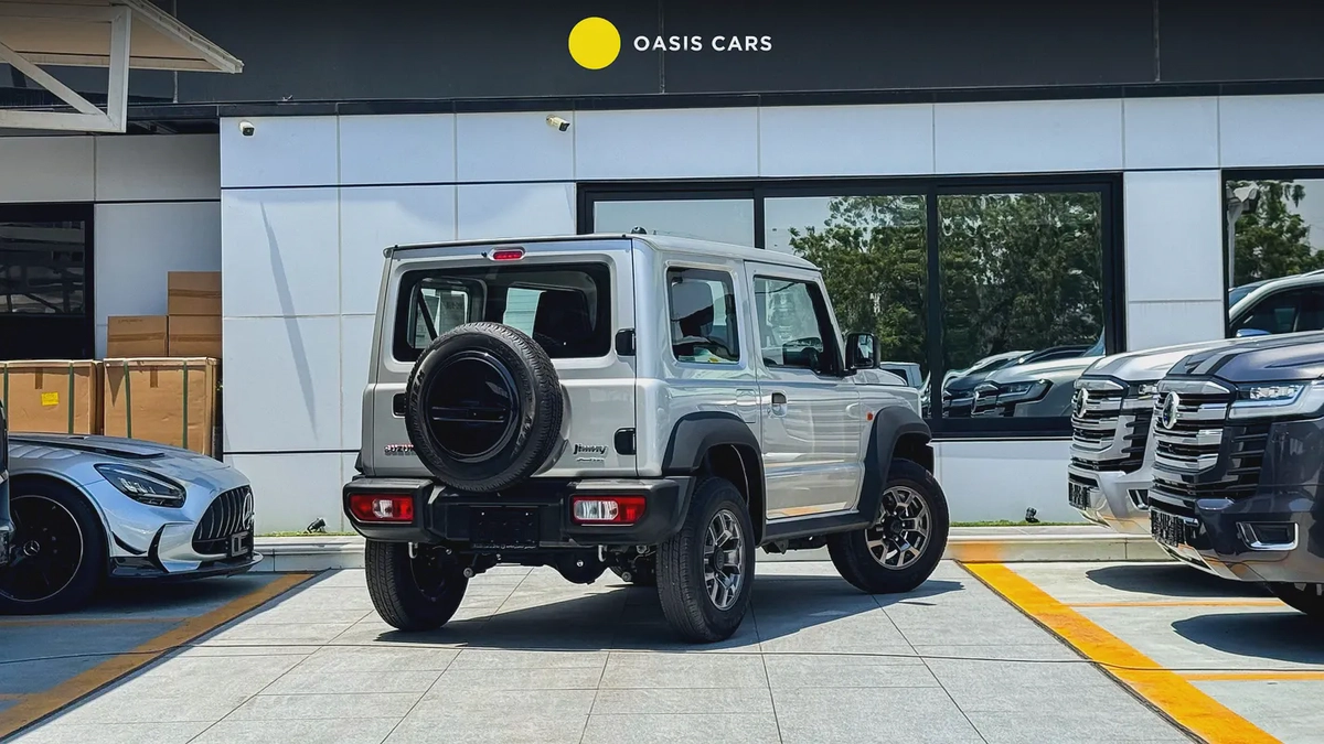 Suzuki Jimny GL Manual Transmission GCC Specs 2026 Brand New 1.5L 4 Cylinders
