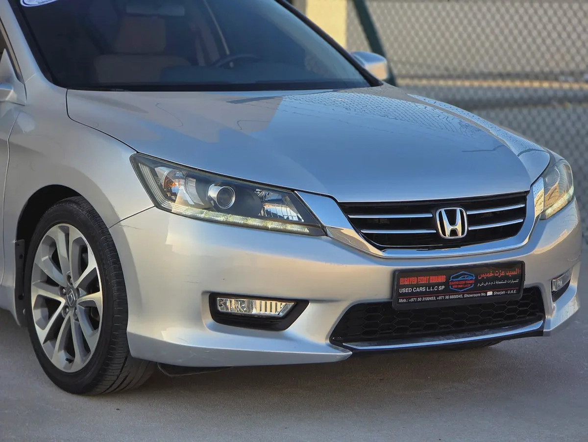 Honda Accord EX 2013 - GCC Specs - Excellent Condition-3-3